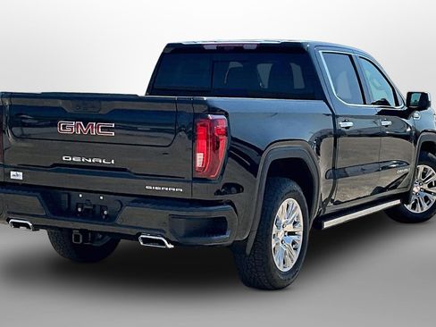 Used 2026 GMC Sierra 1500 Denali w/ Technology Package AWD/4WD image 11