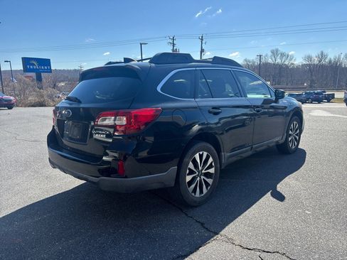 Used 2017 Subaru Outback 2.5i Limited image 5