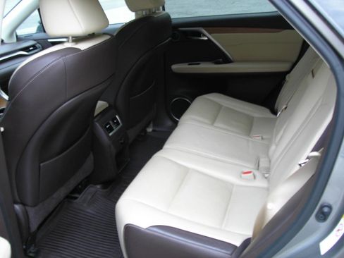 Used 2017 Lexus RX 350 AWD w/ Premium Package image 4