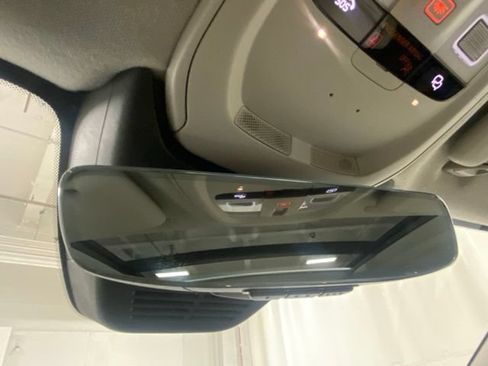 Used 2026 Volvo XC40 B5 Plus AWD/4WD image 26