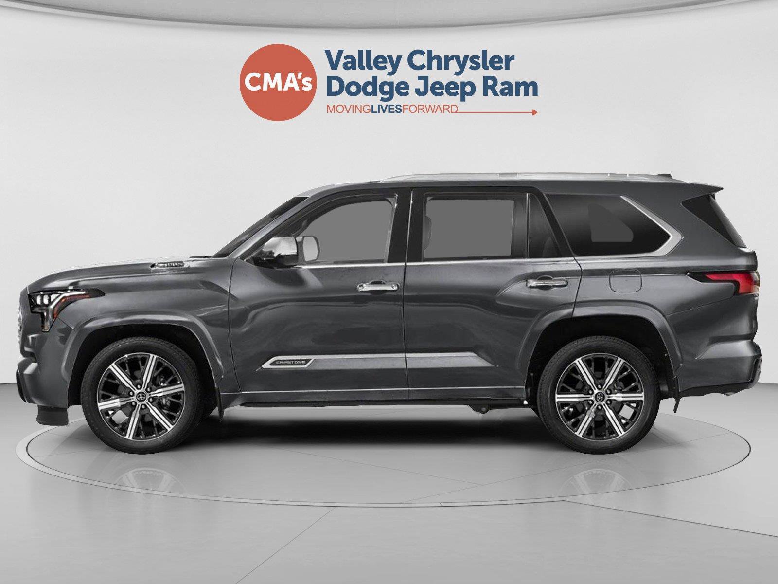 Used 2023 Toyota Sequoia Capstone AWD/4WD image 2