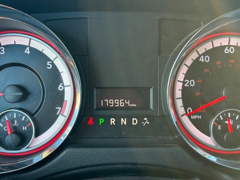 Used 2015 Dodge Grand Caravan SE w/ Quick Order Package 29E SE image 13