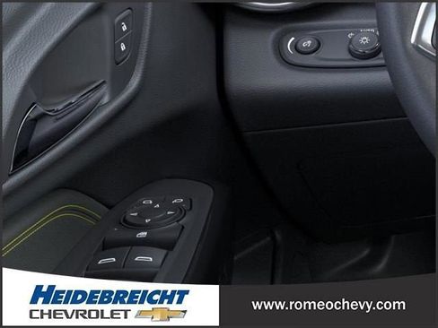 New 2025 Chevrolet Trax ACTIV w/ Driver Confidence Package image 23