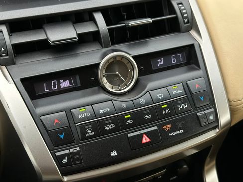 Used 2016 Lexus NX 200t FWD image 32