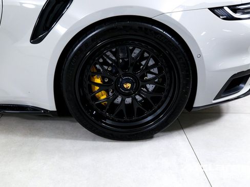 Used 2025 Porsche 911 Turbo S AWD/4WD image 29
