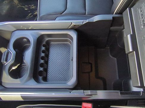 Used 2024 RAM 1500 Laramie image 15