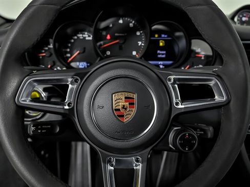 Used 2018 Porsche 911 Carrera T RWD image 21