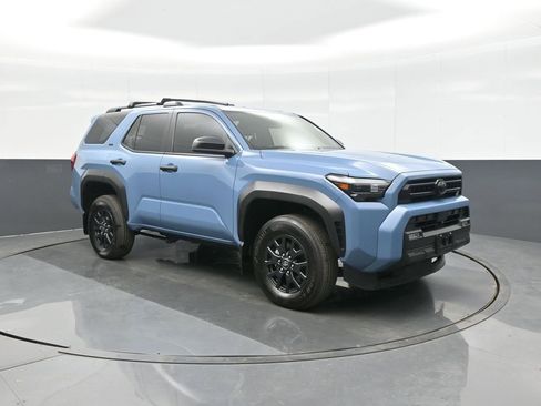 Used 2025 Toyota 4Runner SR5 image 1