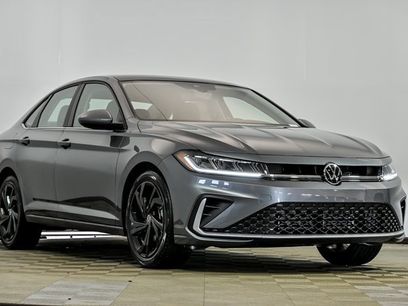 New 2025 Volkswagen Jetta SE