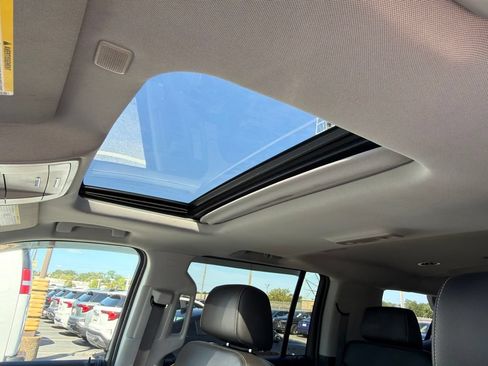 Used 2019 GMC Yukon XL SLT RWD image 17
