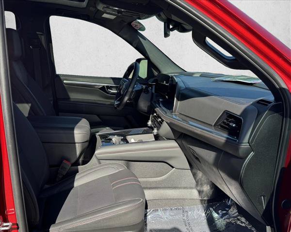 Used 2025 Chevrolet Tahoe RST w/ RST Capability Package AWD/4WD image 20