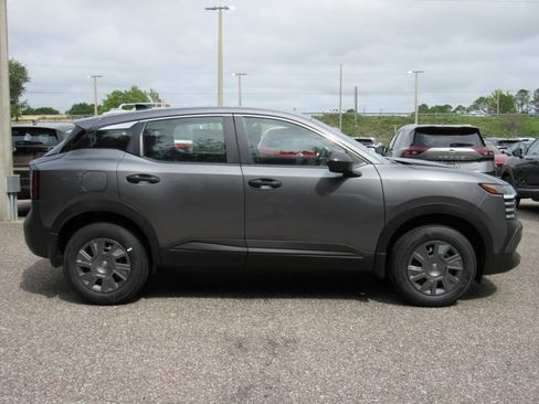 New 2026 Nissan Kicks S FWD image 2