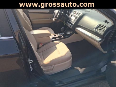 Used 2017 Subaru Outback 2.5i image 18