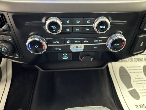 Used 2024 Ford F150 XLT w/ FX4 Off-Road Package image 37