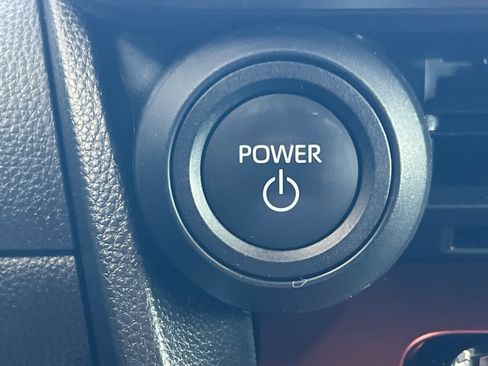 Certified 2024 Toyota Prius Prime SE image 19