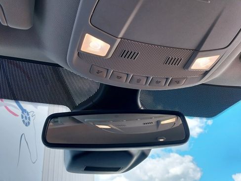 Used 2024 Ford Edge SEL image 33