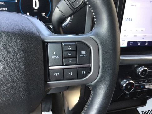 Used 2022 Ford F150 Lariat w/ Max Trailer Tow Package image 13