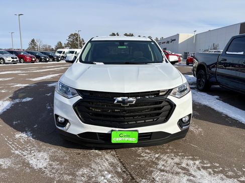 Used 2020 Chevrolet Traverse LT w/ LPO, Black Accent Package image 8
