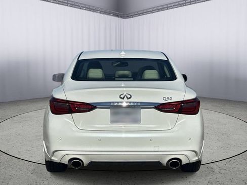 Certified 2024 INFINITI Q50 Luxe RWD image 8