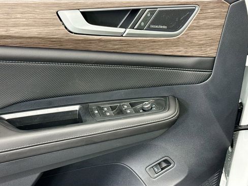 New 2026 Volkswagen Atlas SEL Premium R-Line AWD/4WD image 23
