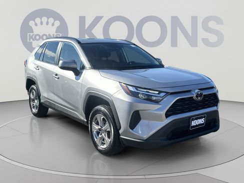 Used 2023 Toyota RAV4 XLE w/ Convenience Package AWD/4WD image 2