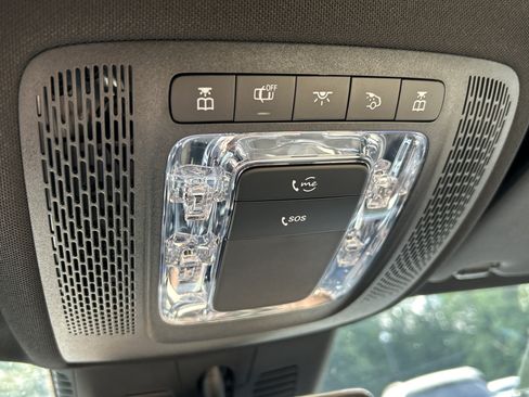 Certified 2024 Mercedes-Benz GLB 250 image 35
