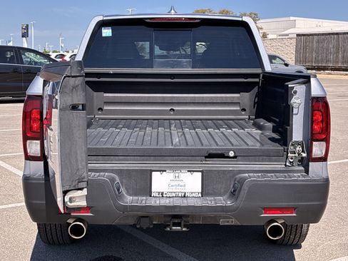 Certified 2025 Honda Ridgeline RTL image 37