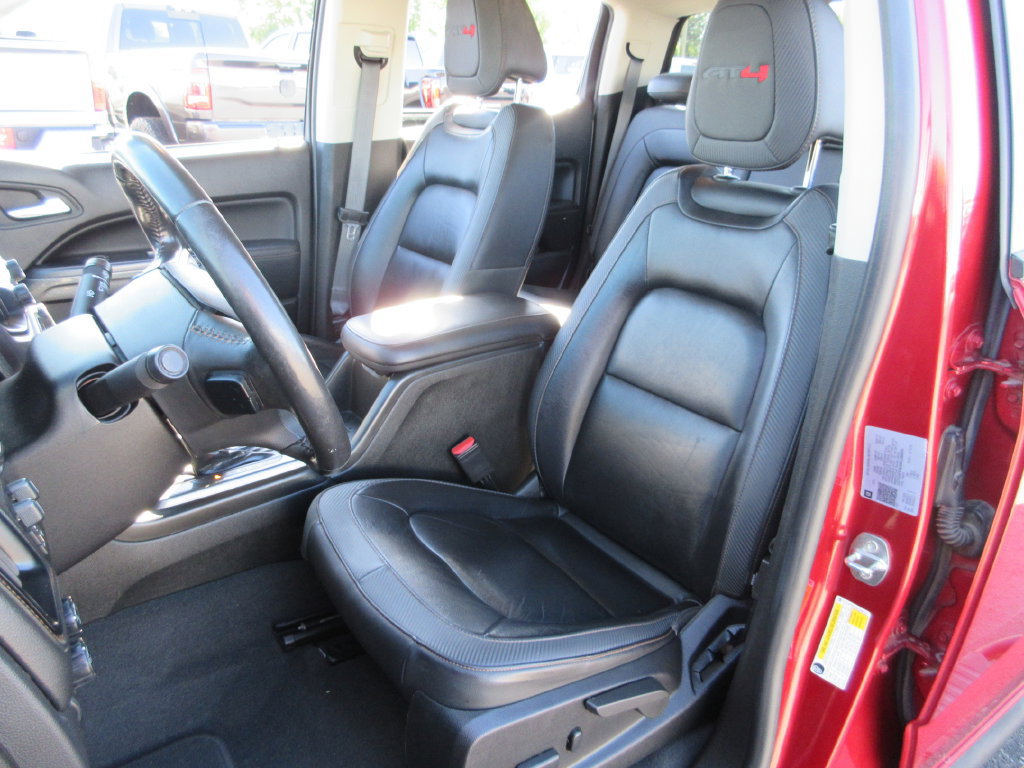 Used 2021 GMC Canyon AT4 w/ Driver Alert Package AWD/4WD image 19