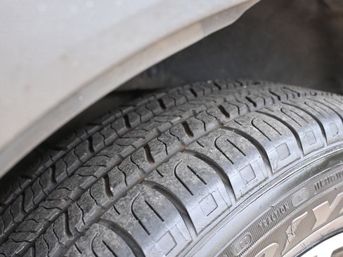 Used 2021 Subaru Forester Premium image 37