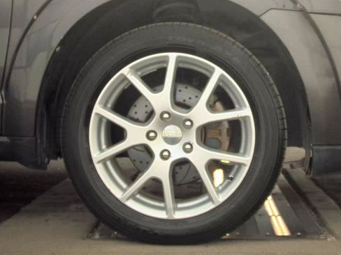 Used 2014 Dodge Journey SXT w/ Flexible Seating Group FWD image 7