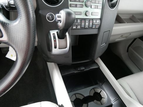 Used 2011 Honda Pilot EX image 24