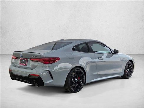 Certified 2025 BMW 430i Coupe w/ M Sport Package RWD image 2