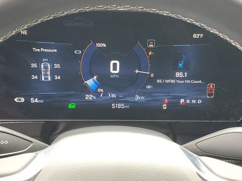 Certified 2024 Chevrolet Blazer EV LT AWD/4WD image 21