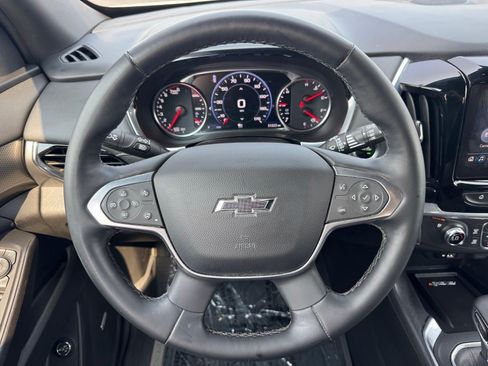 Used 2023 Chevrolet Traverse Premier w/ Redline Edition AWD/4WD image 10