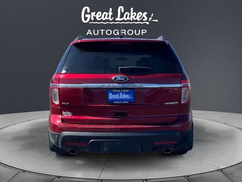 Used 2015 Ford Explorer XLT w/ Equipment Group 202B image 4