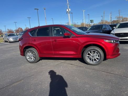 New 2025 MAZDA CX-5 AWD 2.5 S w/ Select Package image 4