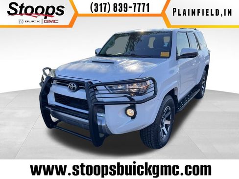Used 2020 Toyota 4Runner SR5 image 1