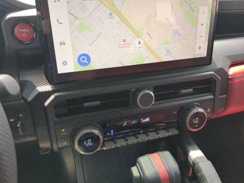 Used 2025 Toyota 4Runner TRD Pro AWD/4WD image 17