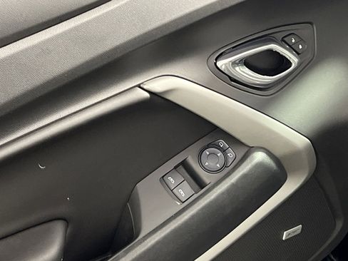 Used 2017 Chevrolet Camaro LT w/ RS Package image 15