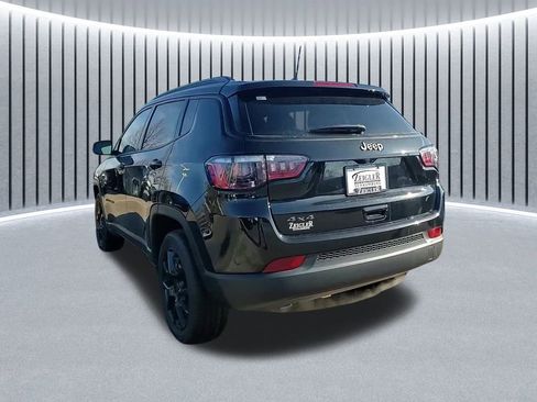 New 2026 Jeep Compass Latitude image 5