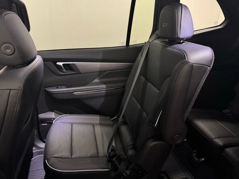 New 2026 Buick Enclave Sport Touring w/ Power Package image 31