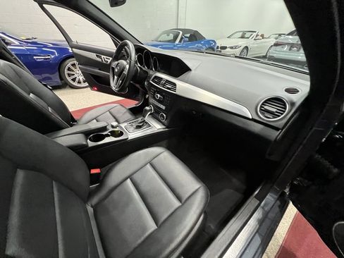 Used 2014 Mercedes-Benz C 300 4MATIC Sedan image 29