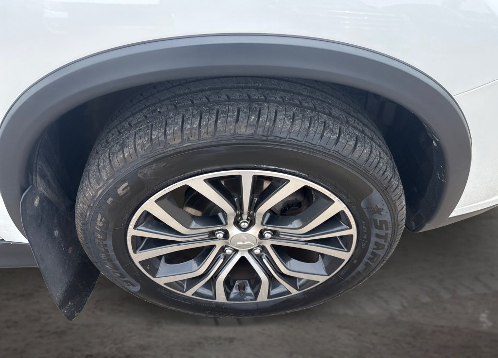 Used 2018 Mitsubishi Outlander Sport ES AWD/4WD image 14