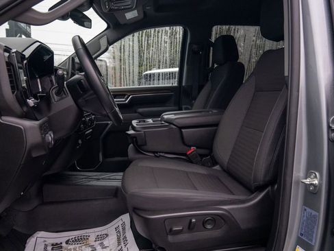 Used 2025 Chevrolet Silverado 2500 LT w/ Convenience Package image 20