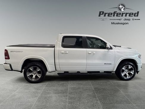 Used 2022 RAM 1500 Laramie w/ Sport Appearance Package AWD/4WD image 8