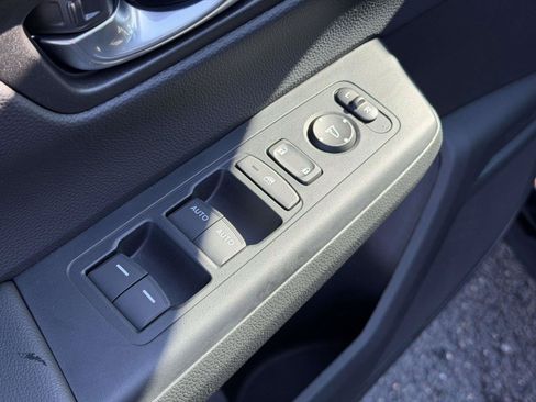 Certified 2026 Honda CR-V Sport image 7