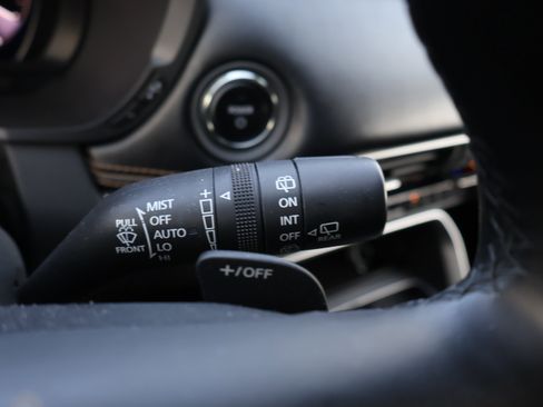 Used 2025 MAZDA CX-70 Plug-In Hybrid w/ Premium Plus image 41