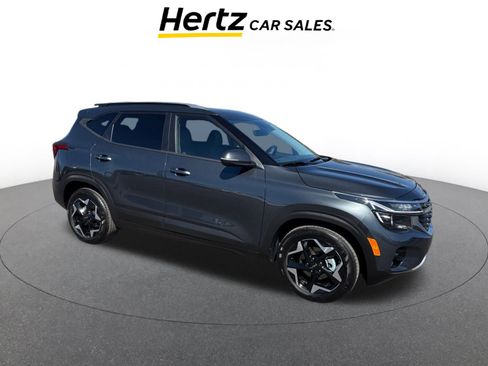 Used 2025 Kia Seltos S image 1