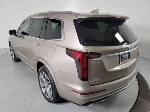 Used 2022 Cadillac XT6 Premium Luxury w/ Platinum Package image 7