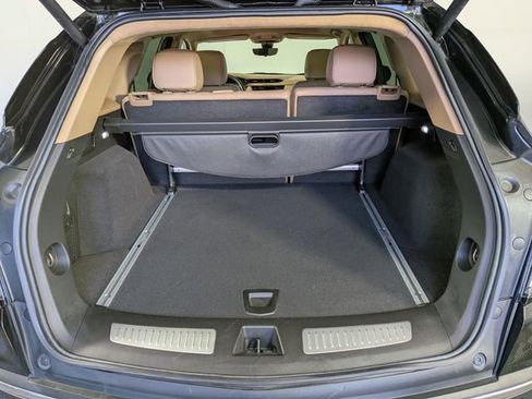 Certified 2024 Cadillac XT5 Sportv w/ Platinum Package image 12